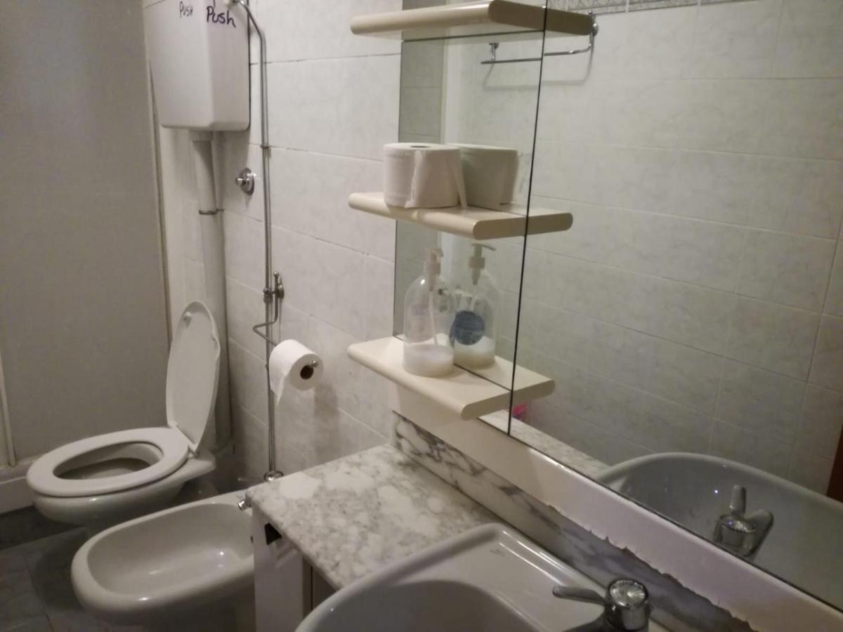 Bed and Breakfast Blue Whale Roma Exterior foto