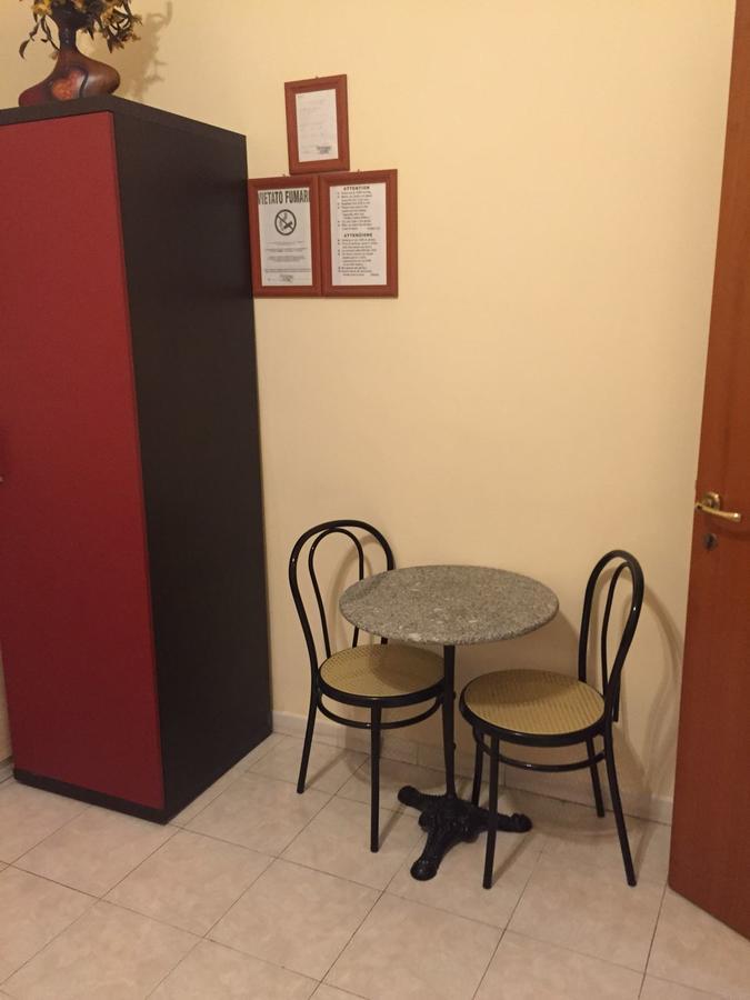 Bed and Breakfast Blue Whale Roma Exterior foto