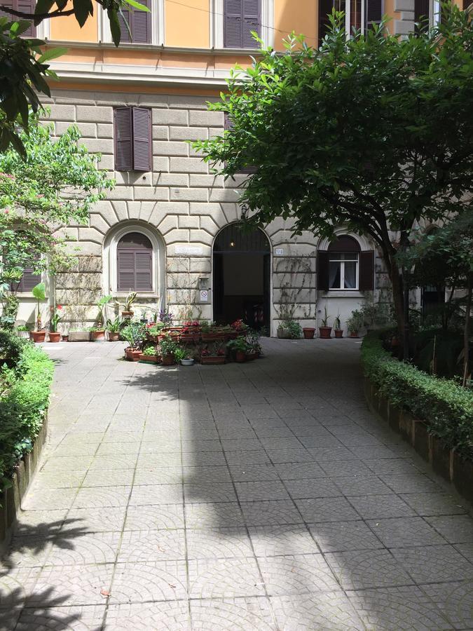 Bed and Breakfast Blue Whale Roma Exterior foto