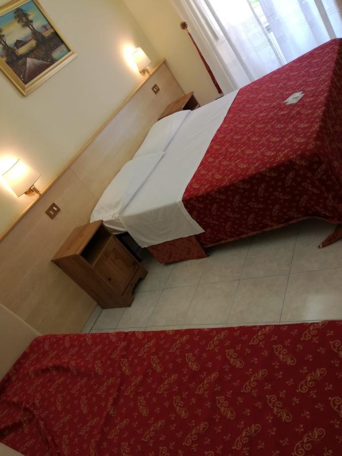 Bed and Breakfast Blue Whale Roma Exterior foto