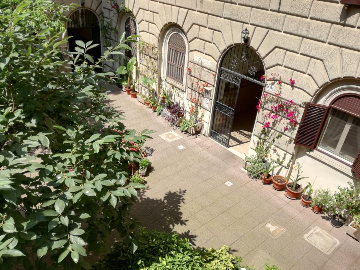 Bed and Breakfast Blue Whale Roma Exterior foto